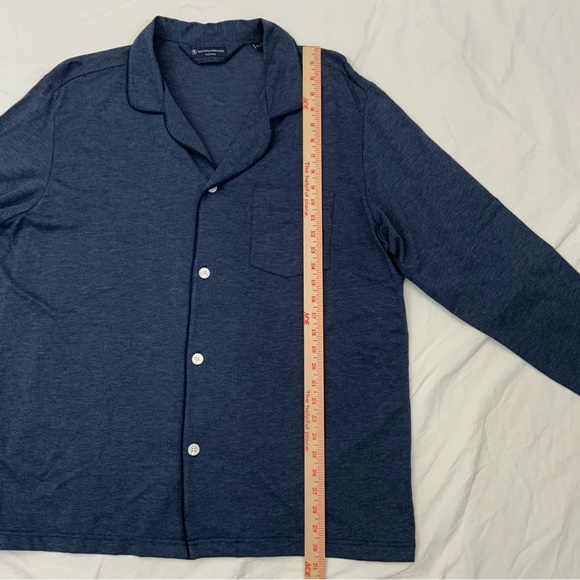 Hart Schaffner Marx Navy Blue Long Sleeve Button Up Sleepwear Shirt S or XL
New - Picture 13 of 16